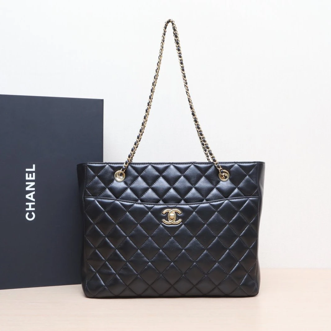 99新 Chanel/香奈儿 小花Jerry活动 24K 购物袋/托特包 芯片开