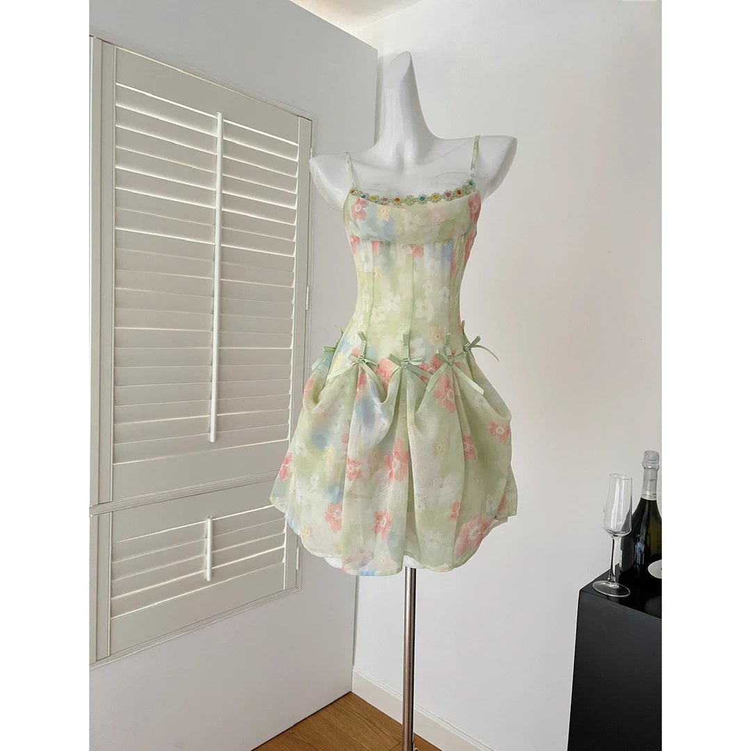 重工印花中长款雪纺收腰荡领吊带a字连衣裙女夏季法式修身气质裙