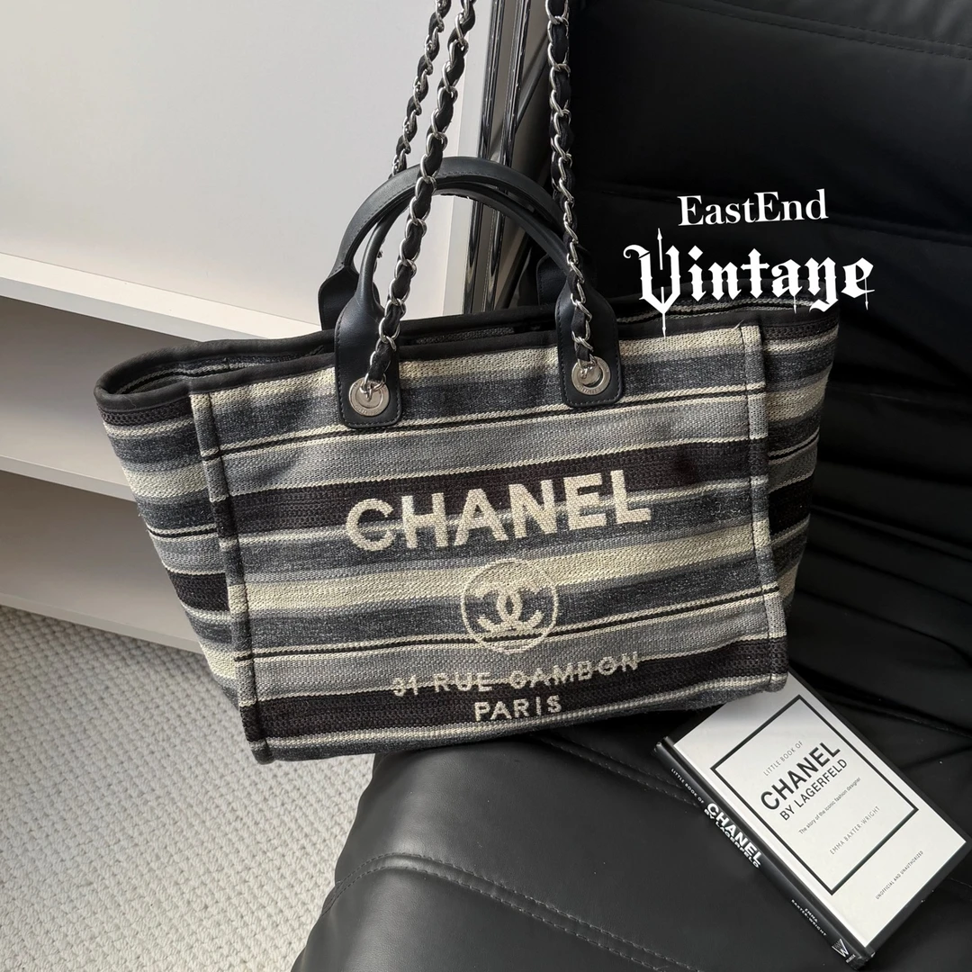 95新 Chanel/香奈儿 東区-黑色拼多色条纹刺绣logo沙滩包/71403