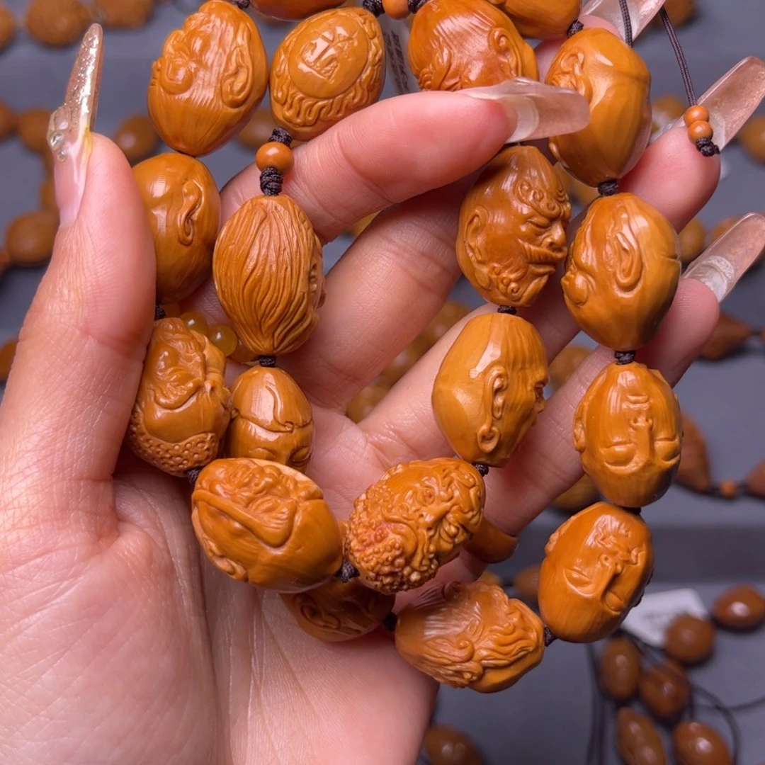橄榄核吊坠1.6十八罗汉手持