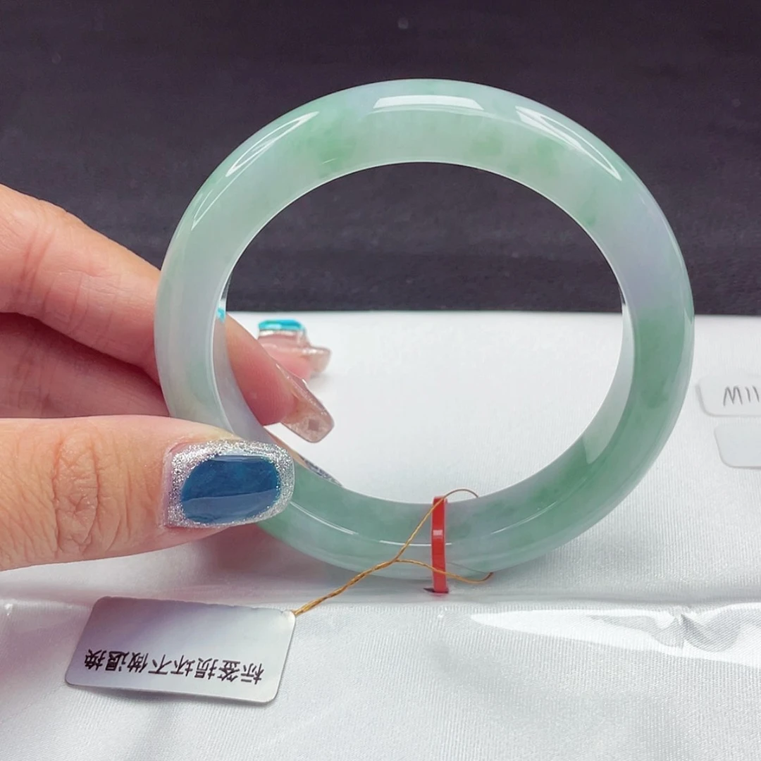 【闪购商品】未镶嵌手镯翡翠57圈681