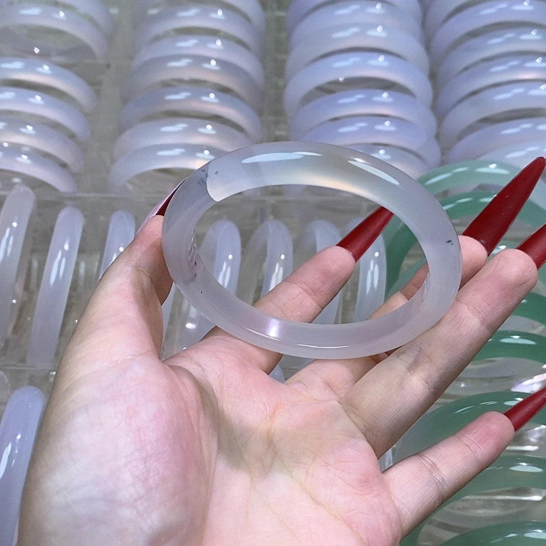 手镯玛瑙/玉髓未镶嵌58.4裂