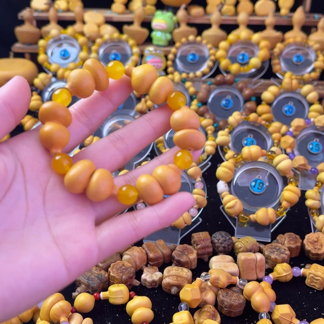 多*六颗小钱袋手串