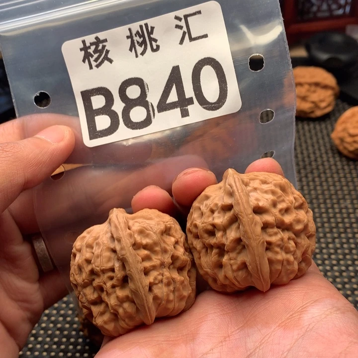 吊坠文玩核桃霸王