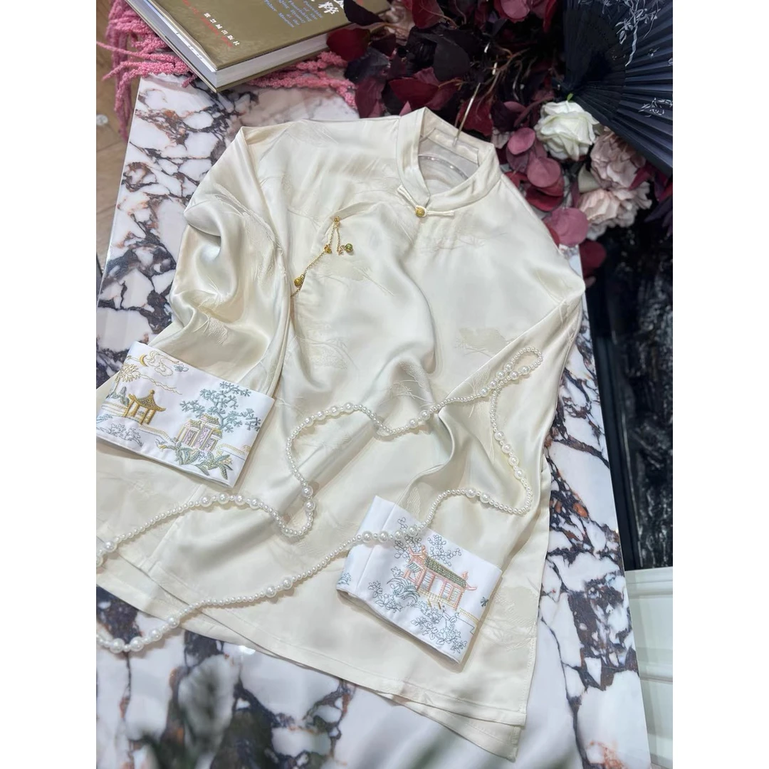 南油朱朱白色袖口刺绣衬衣807