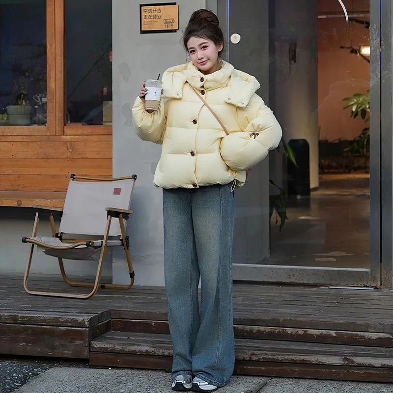 2025冬季新款女士时尚短款连帽棉服外套宽松加厚保暖面包服潮