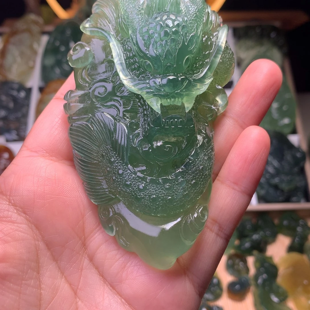 执***玉未镶嵌蛇纹石玉手把件龙