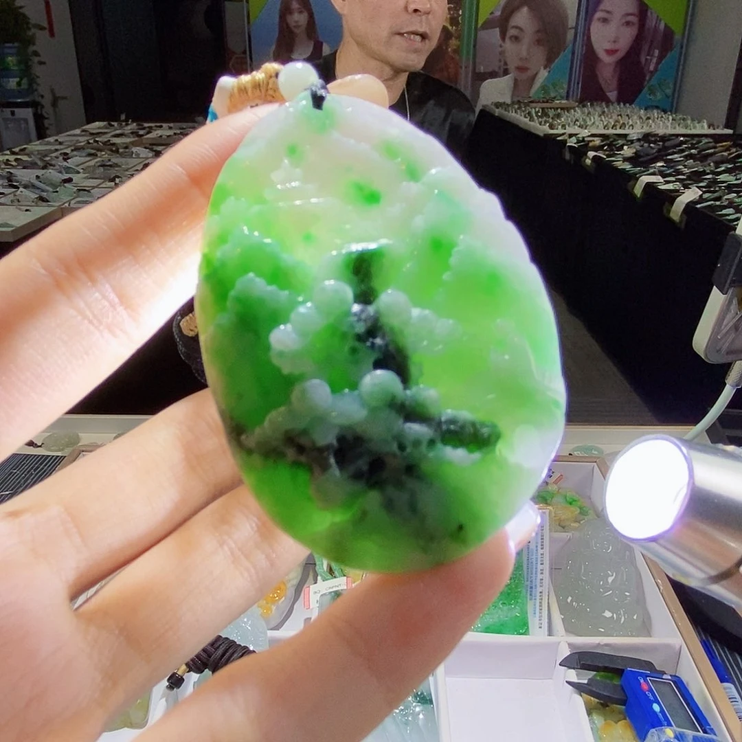 颈饰未镶嵌翡翠翡翠