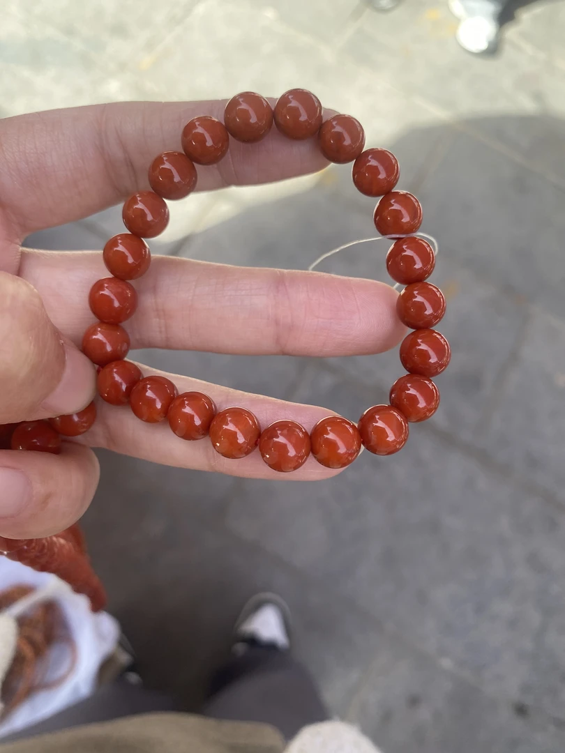 南红玛瑙满色满肉卡8.5尺寸22颗珠子