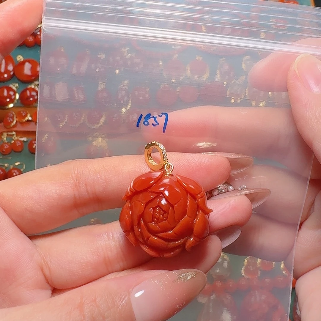 南红玛瑙银S925镶嵌吊坠