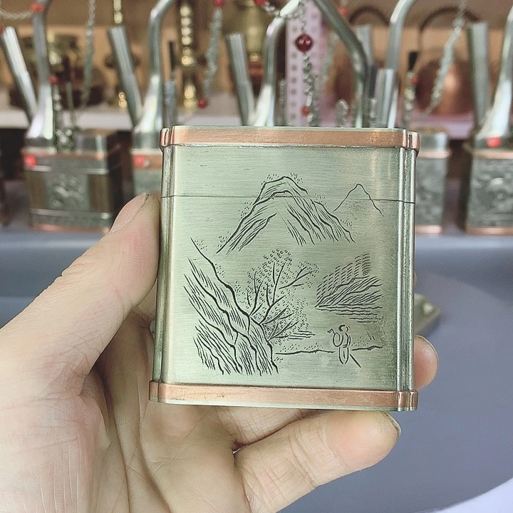 蛋***晃铜白铜手工精刻盒