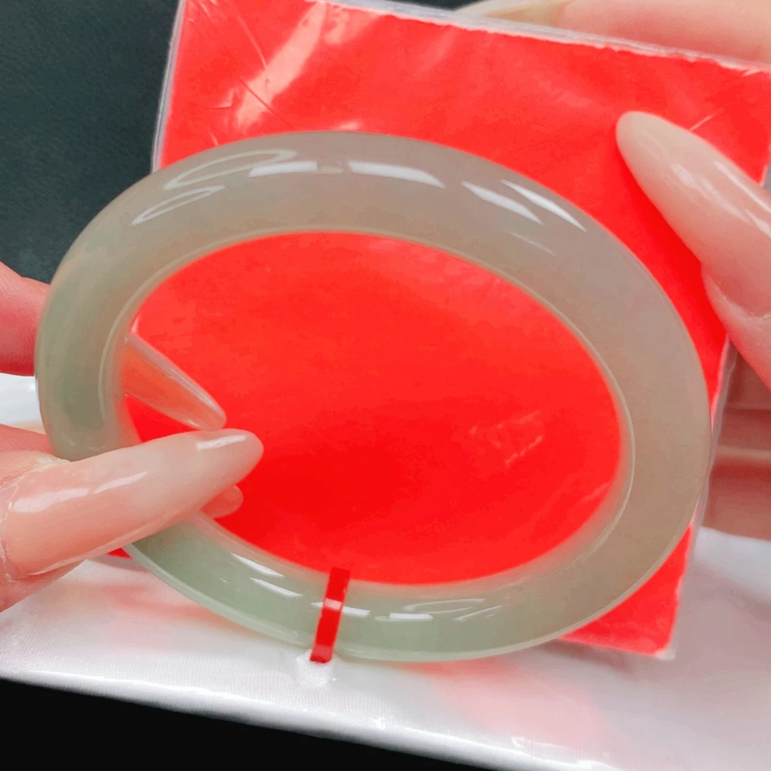 翡翠未镶嵌手镯55