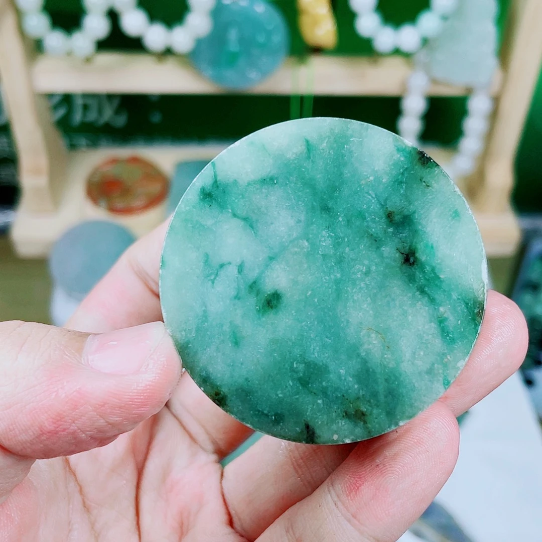 翡翠未镶嵌颈饰翡翠翡翠156