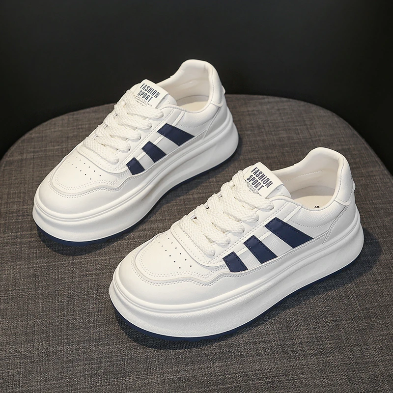 4.5cm小白鞋女2025新款秋冬加绒百搭厚底增高ins韩版学生板鞋子女