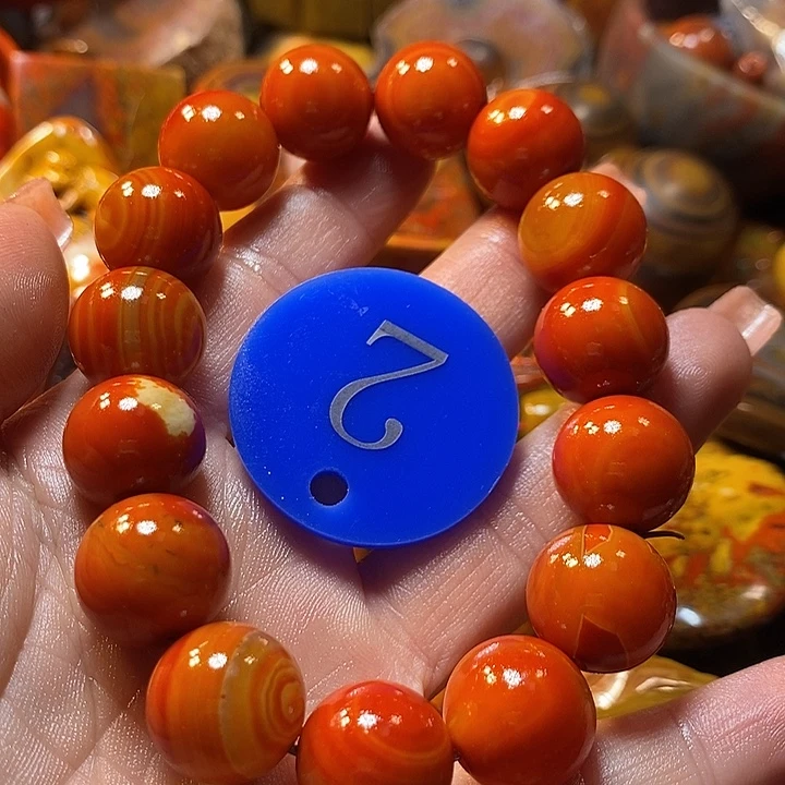 李***二玛瑙/玉髓未镶嵌手链