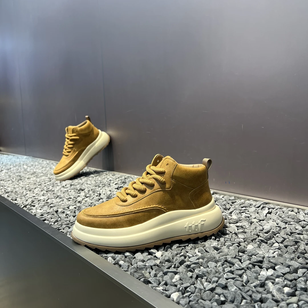 2025秋冬单棉同款定制男士皮面纯色休闲软底软面时尚百搭青春潮鞋