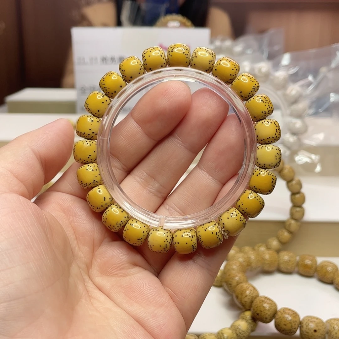 星月菩提吊坠原生态鸡油黄单圈