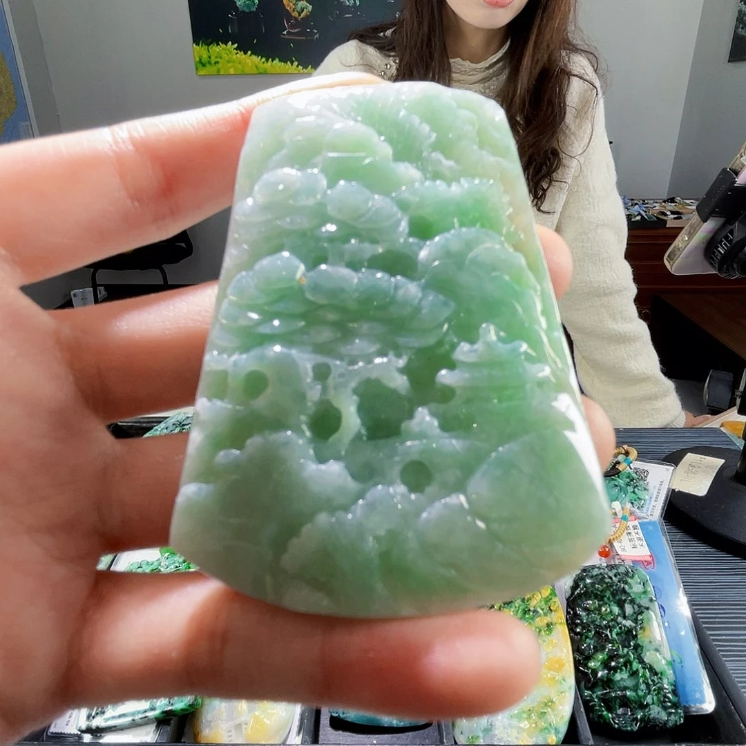 颈饰未镶嵌翡翠翡翠