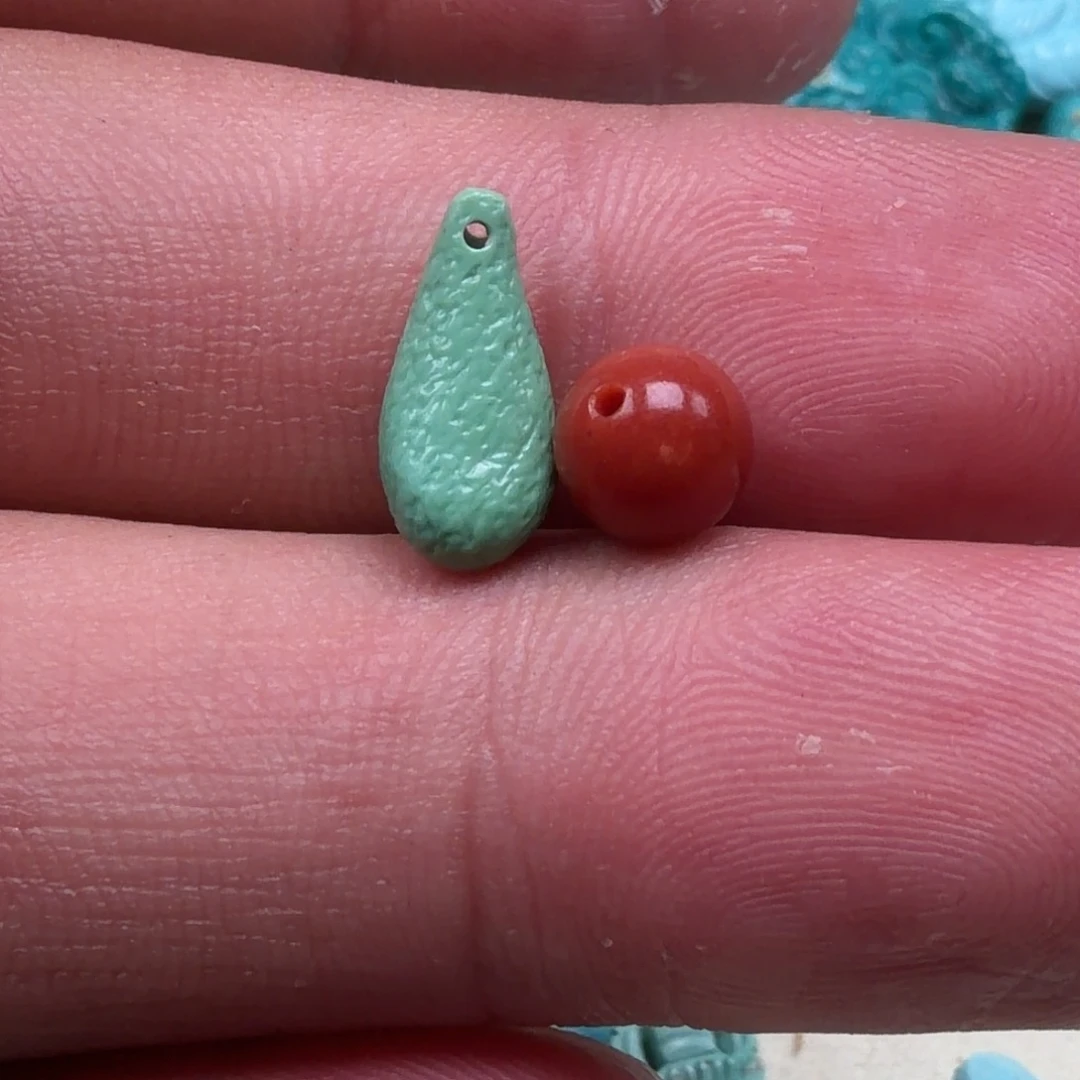 瑶****南红玛瑙未镶嵌珠宝半成品