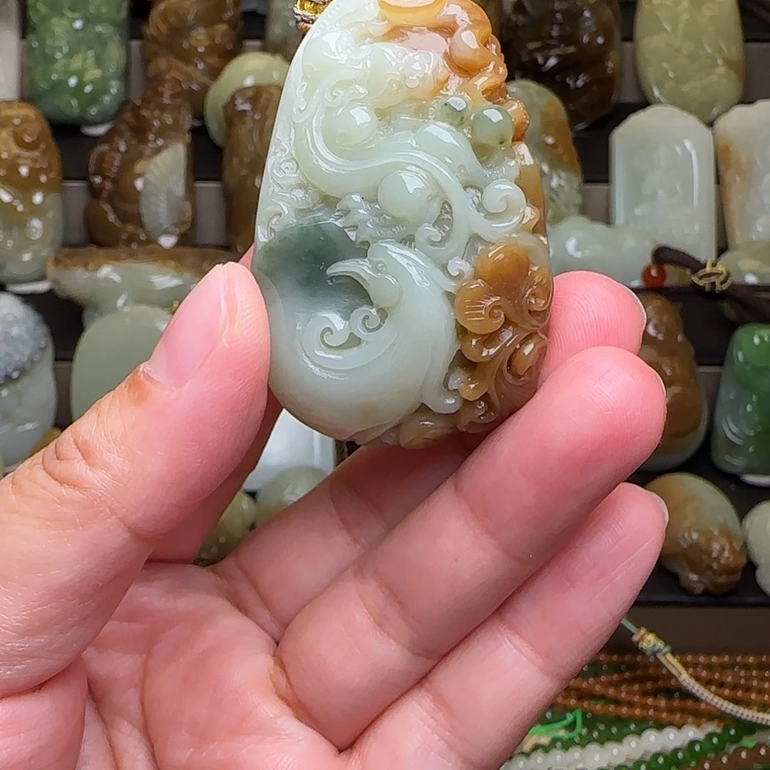和田玉未镶嵌颈饰徐*州