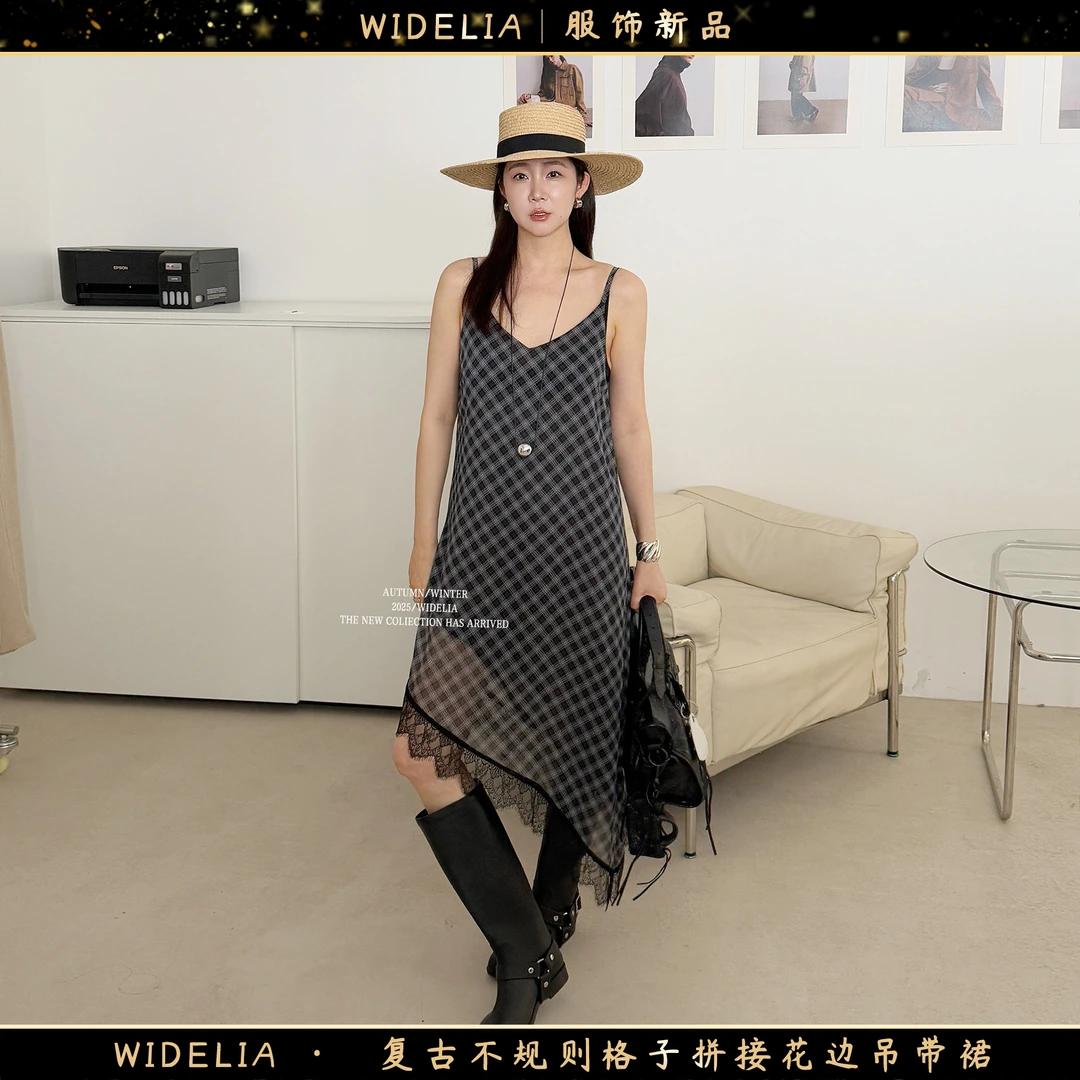 widelia陈魅儿2025春夏新款 复古不规则格子拼接花边吊带裙732225