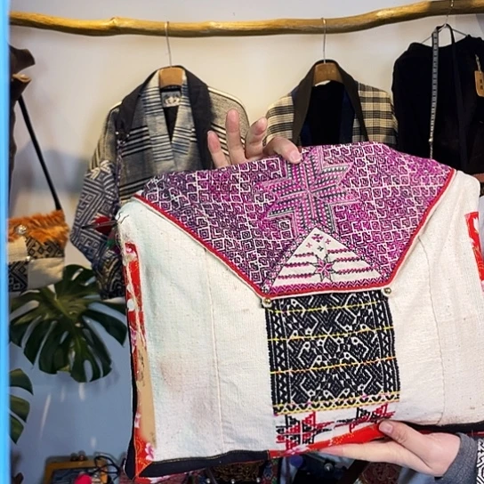 织绣手工制作包包