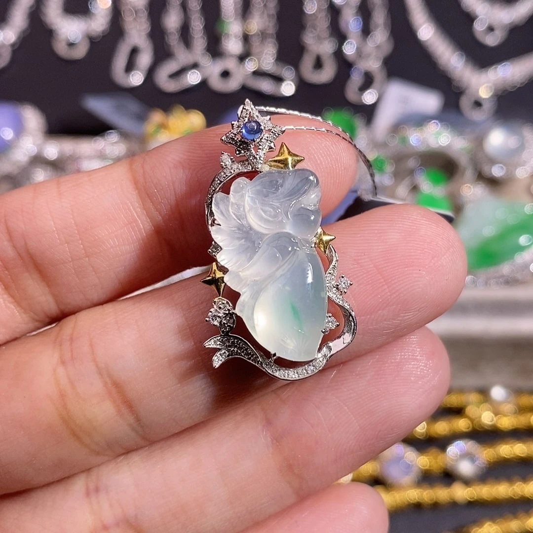 翡翠18K金镶嵌手链