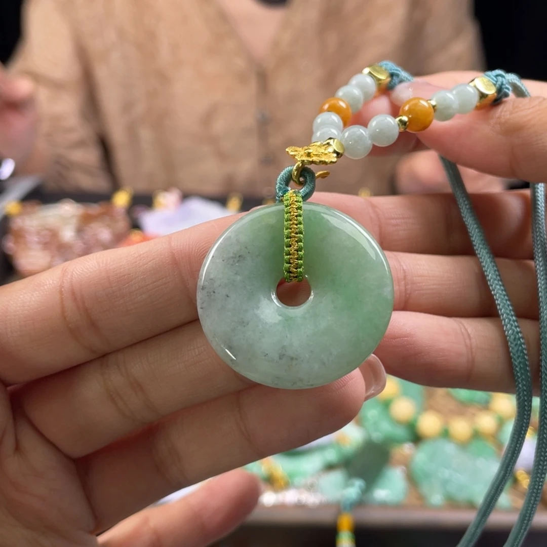 翡翠未镶嵌颈饰代编织