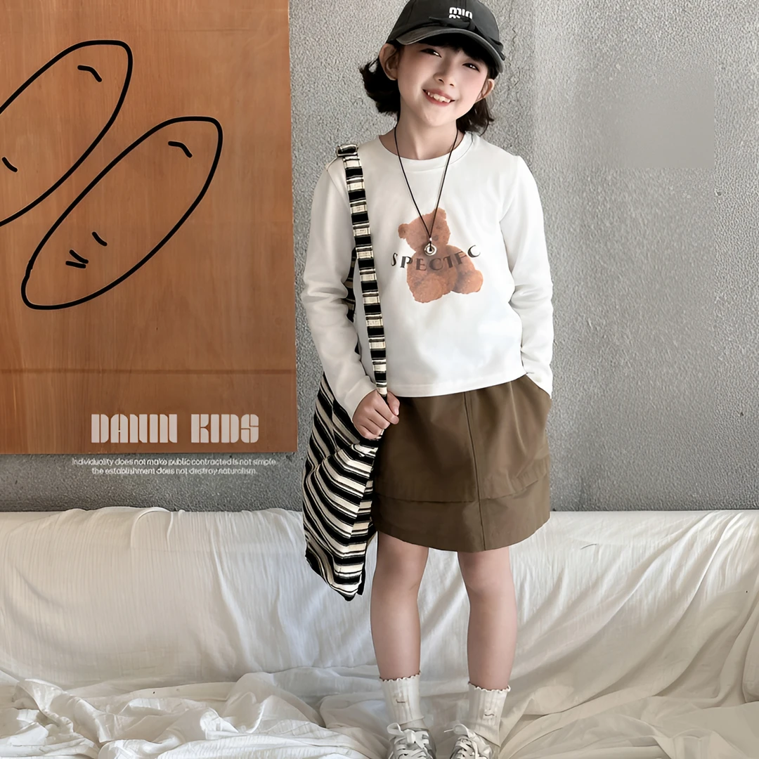 【嗒囜】女童25春秋季新款卡通印花长袖白色T恤儿童圆领短款上衣