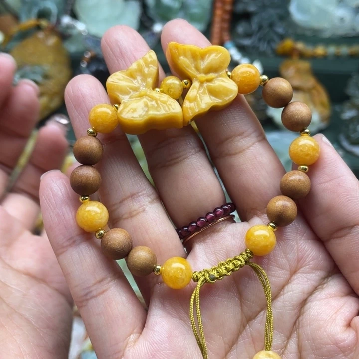 蛇纹石玉未镶嵌吊坠