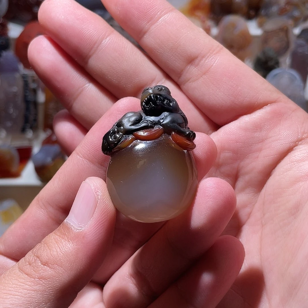 玛瑙/玉髓颈饰未镶嵌安**下