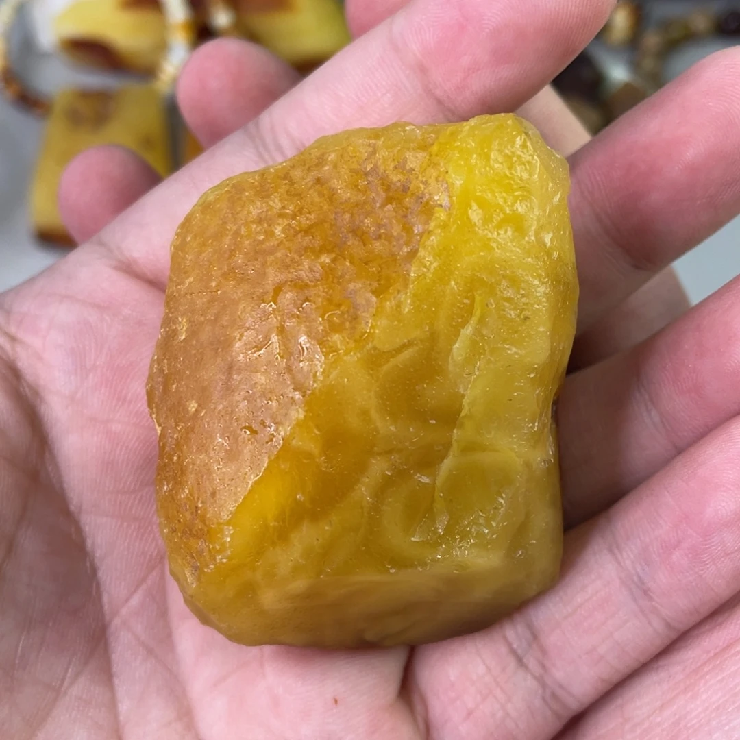 定制琥珀天然琥珀