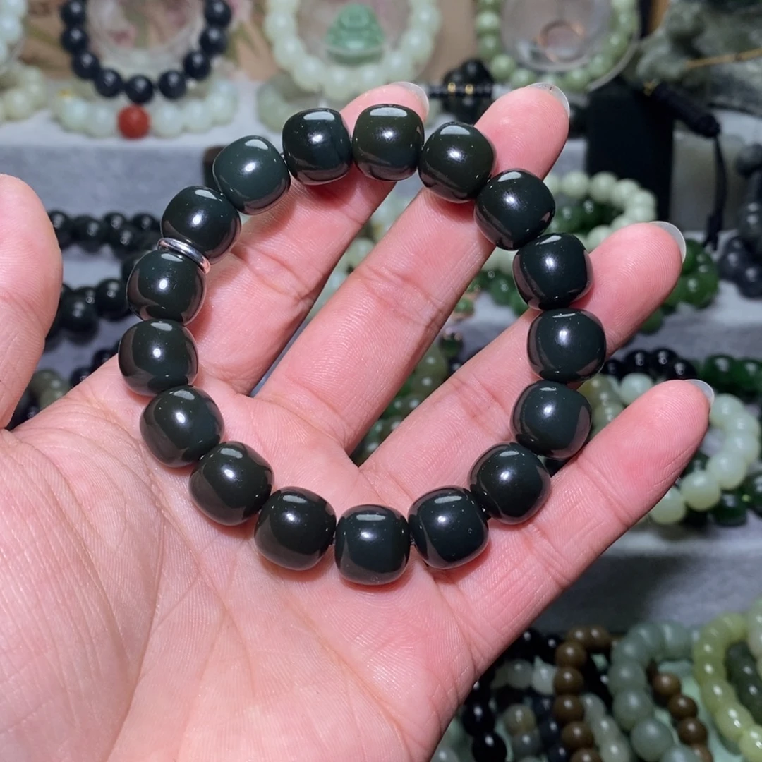 东***南和田玉未镶嵌手链