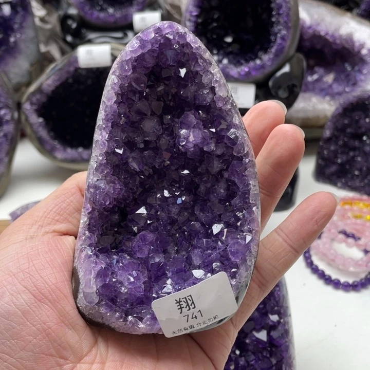 未镶嵌大型摆件（非配饰）紫晶