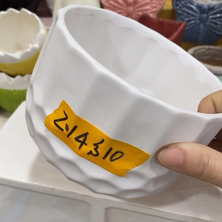 摆件陶陶盆有孔 瑕疵针孔漏釉介意勿拍外口 14外高10