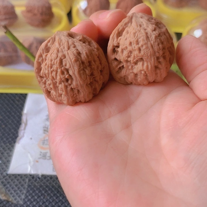 吊坠文玩核桃36尺红玛瑙