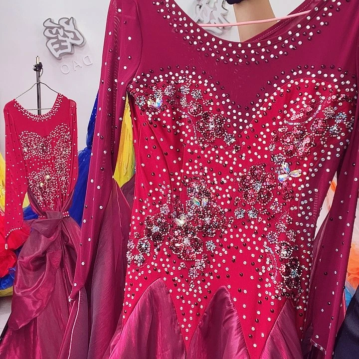 交谊舞的舞蹈动作和舞蹈动作