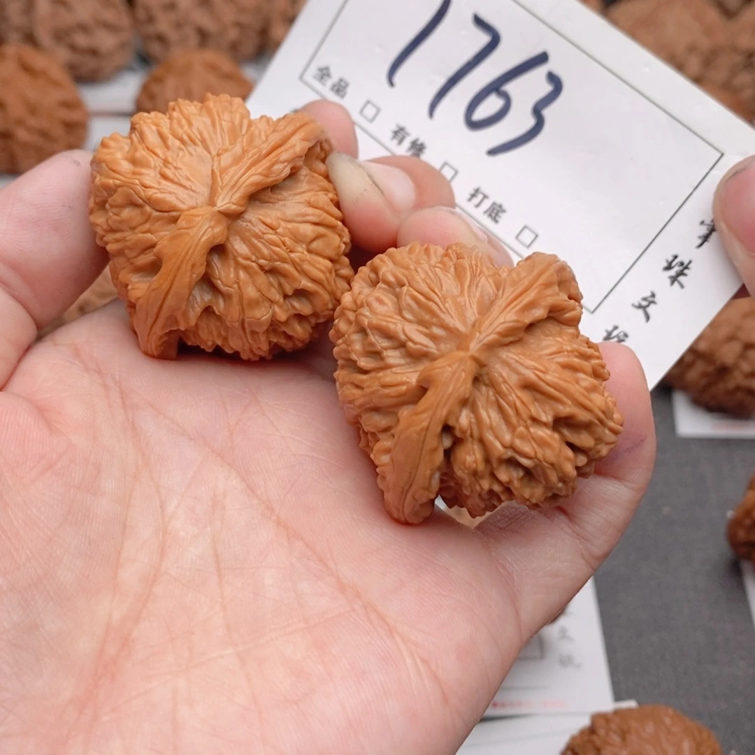 吊坠文玩核桃40白狮子1763