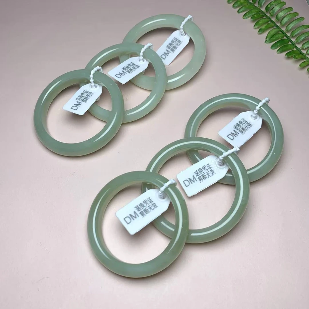 【小迪补贴】和田玉荔枝白精品手镯多样性发货拍一发一