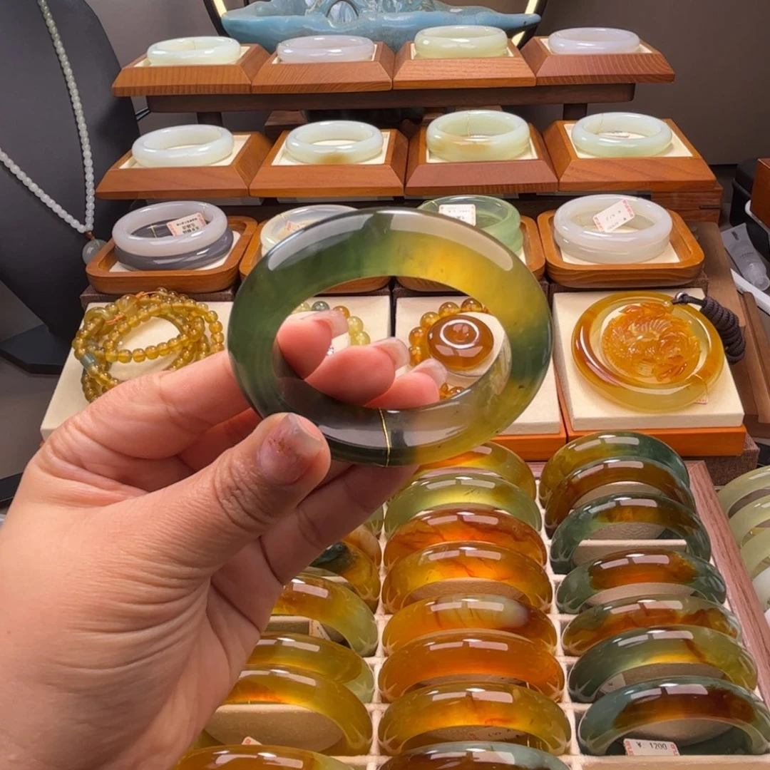 蛇纹石玉未镶嵌53-54