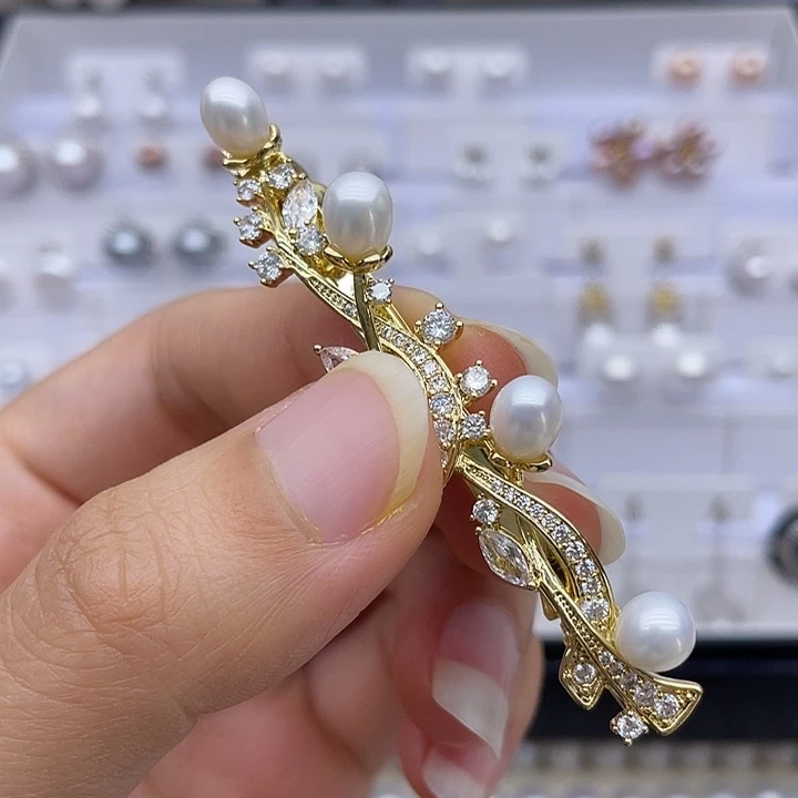 银S925镶嵌淡水珍珠颈饰