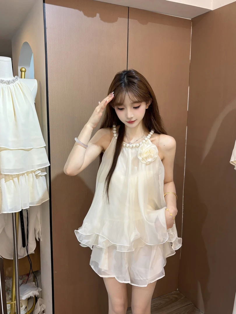 【夏款精致小个子甜美重工珍珠套装小衫+裙裤套装(配胸针】