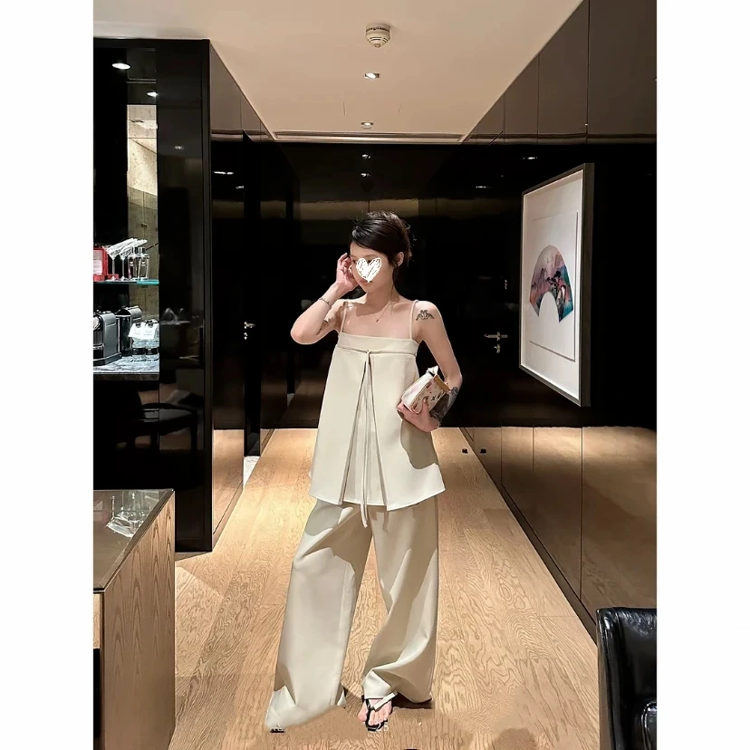 老宽松显瘦休闲裤2025夏季女装新款钱风时尚露背抹胸吊带上衣套装