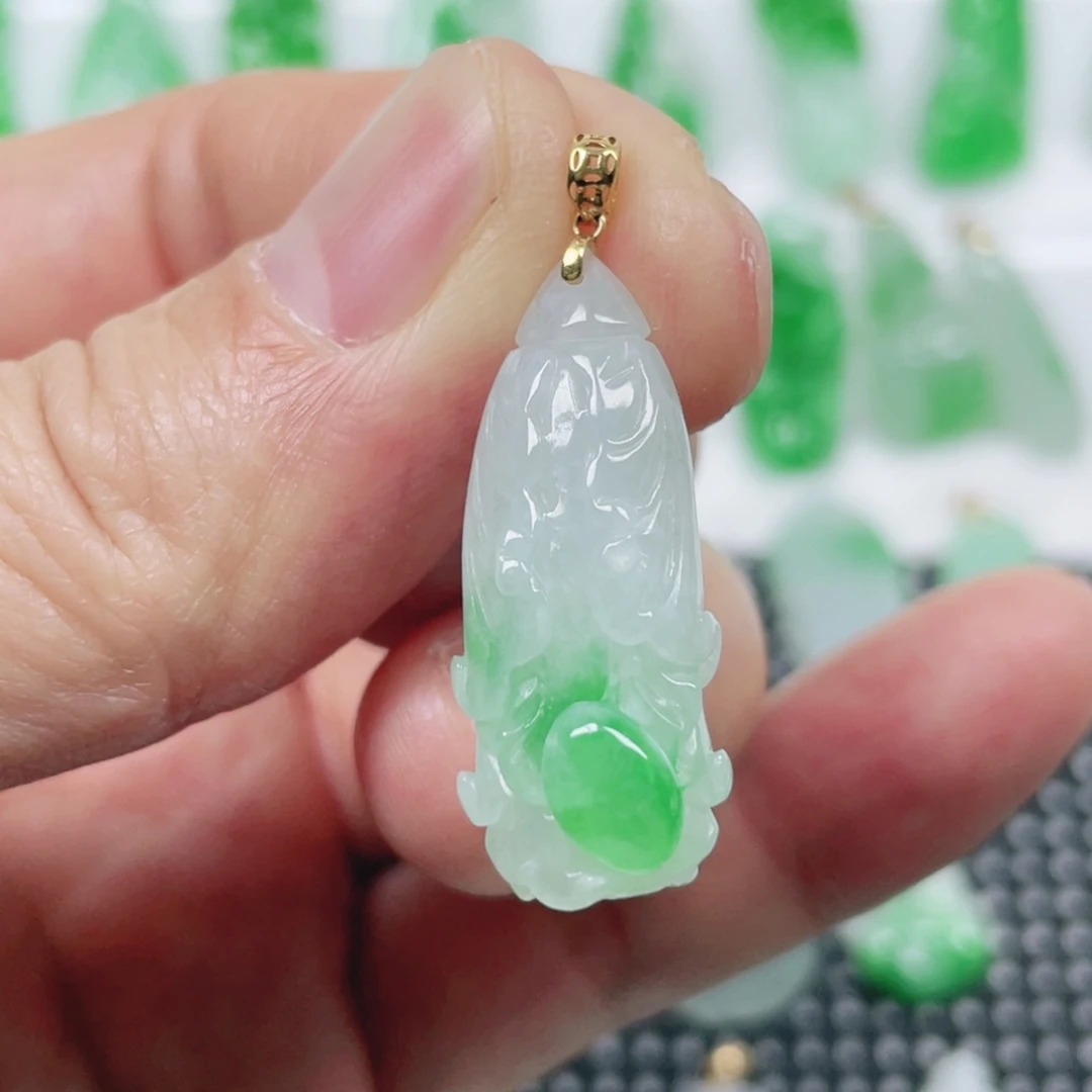 翡翠18K金镶嵌吊坠(不含链)