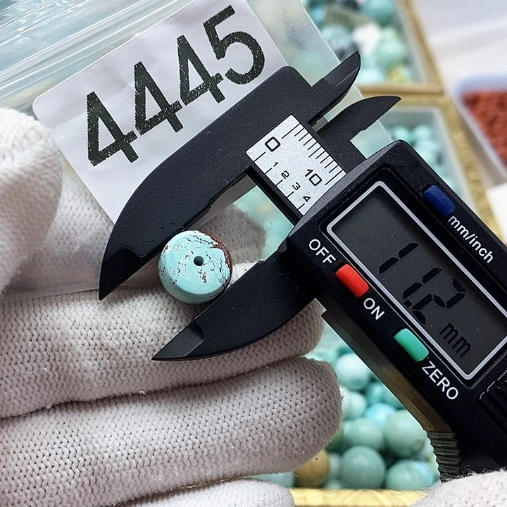 颈饰未镶嵌南红玛瑙