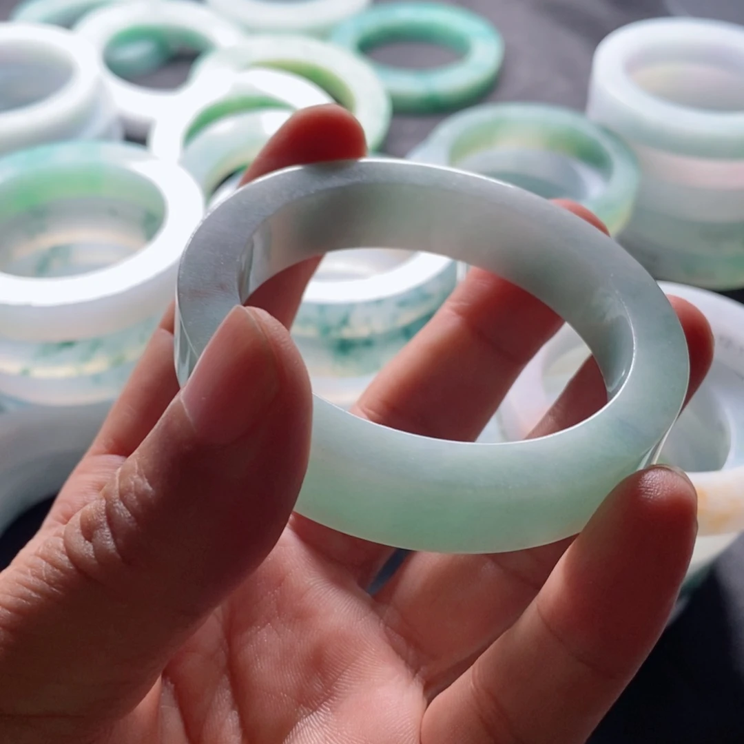 定制翡翠Aa a a未镶嵌花*?