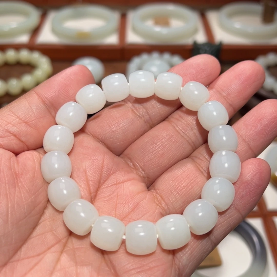 和田玉未镶嵌手链