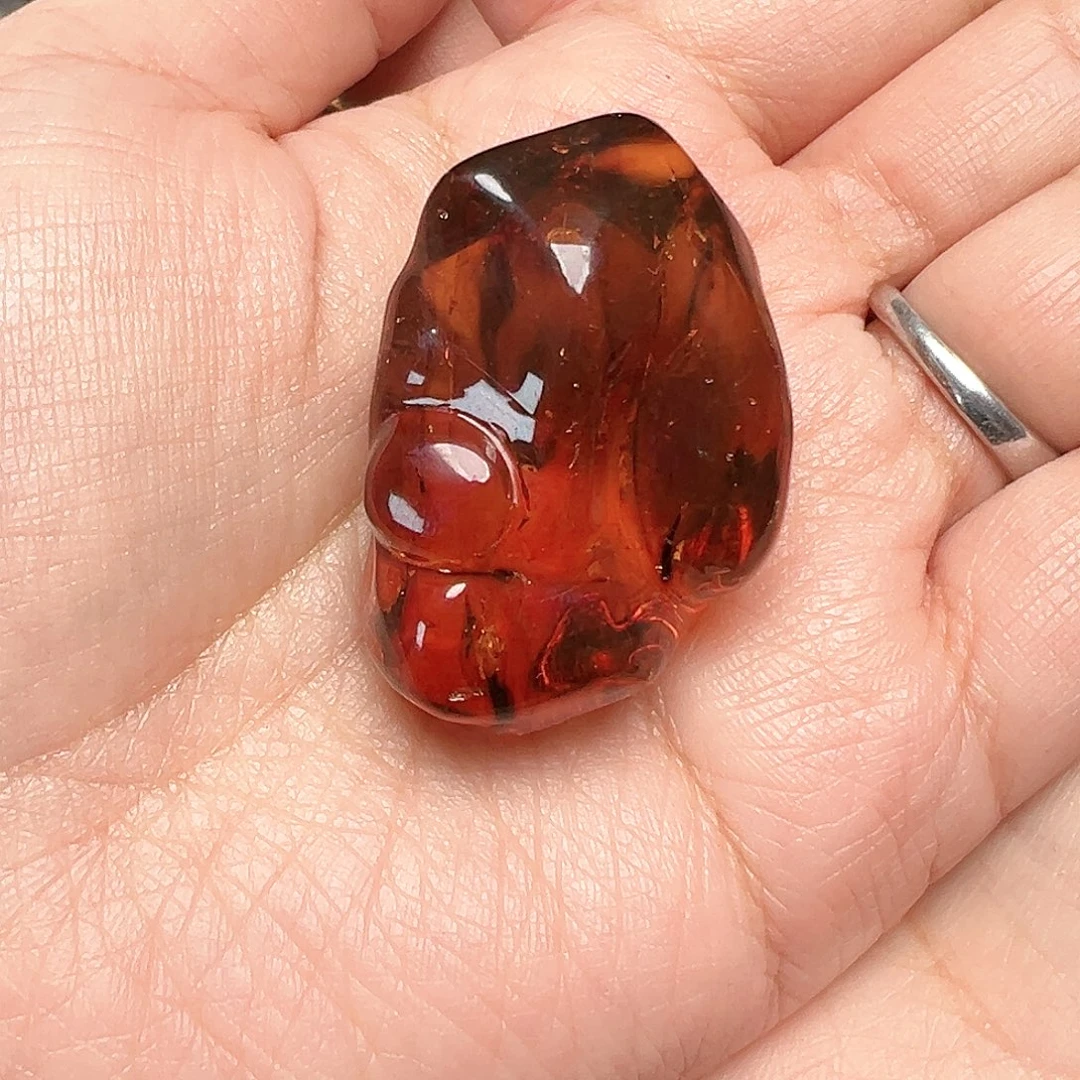 琥珀未镶嵌裸石抚顺琥珀30332