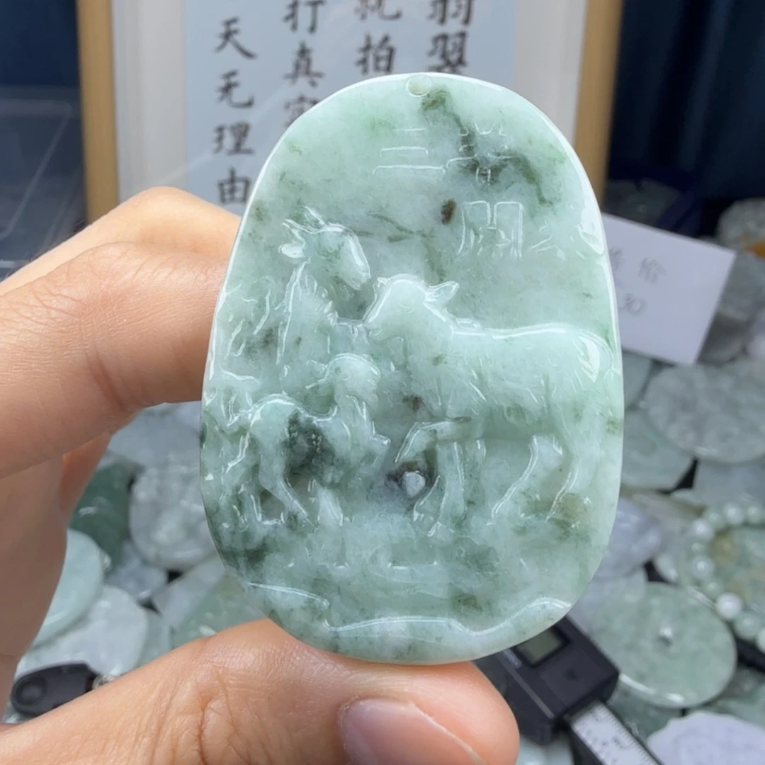 颈饰未镶嵌翡翠翡翠