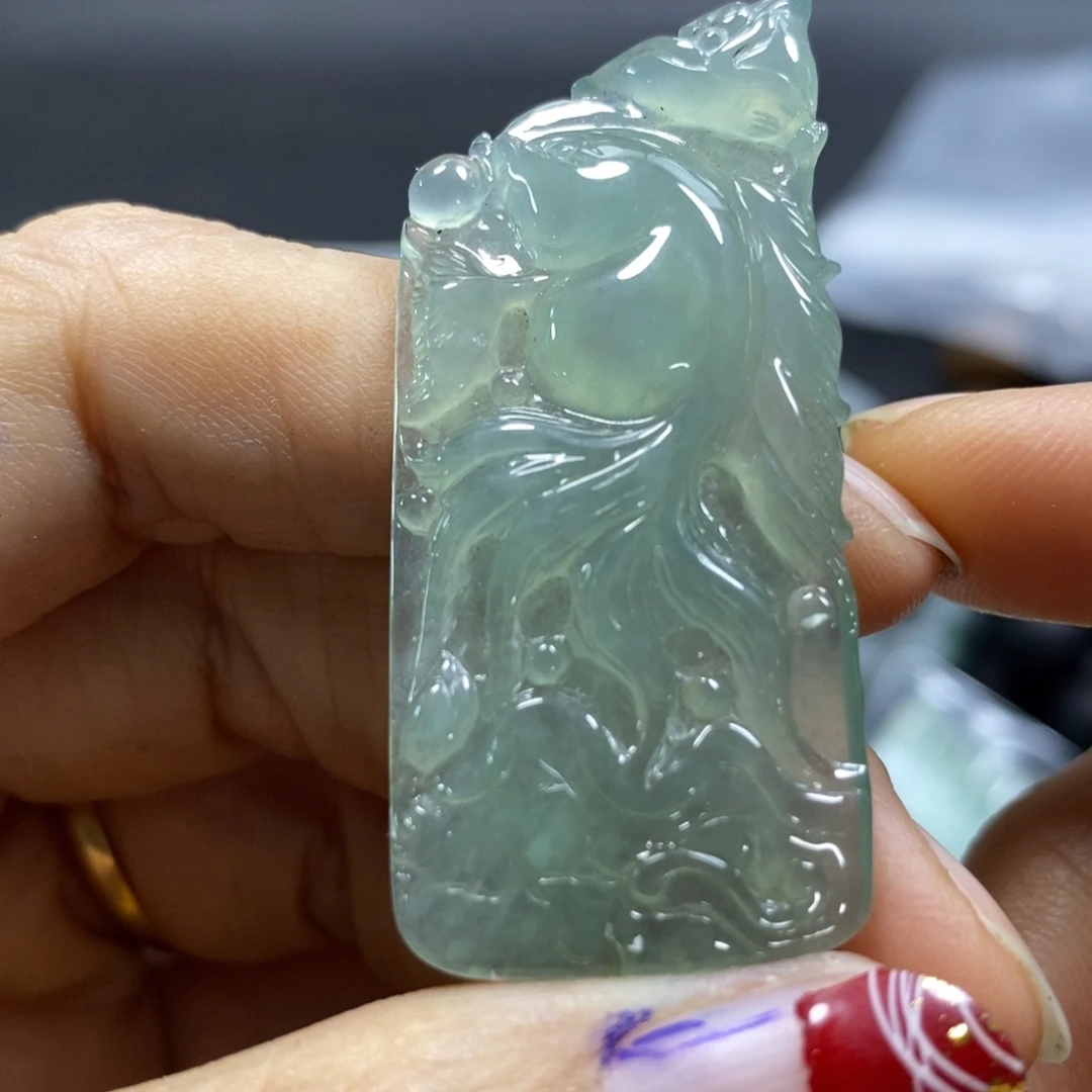 定制翡翠未镶嵌挂件